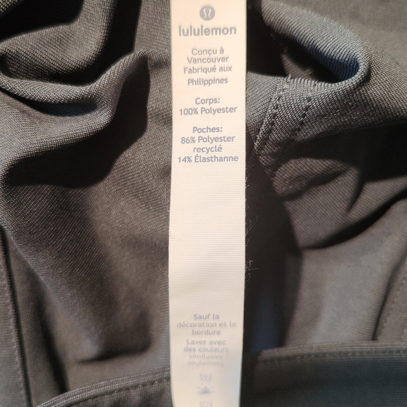 Lululemon ABC pants - Picture 5 of 5